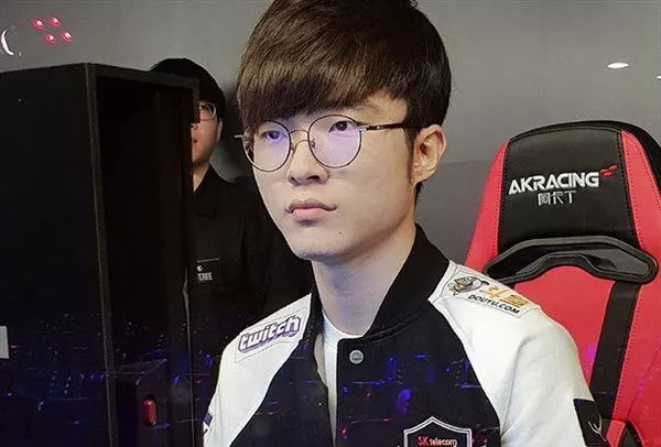 兼具防守与 兼具防守与